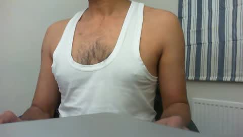 Snapshot of platino3026 chatting on 03/01/25, 11:37 platino3026 online show from 03/01/25, 11:37