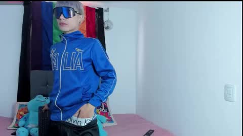 playboy_bunnyy online show from 10/16/25, 07:04