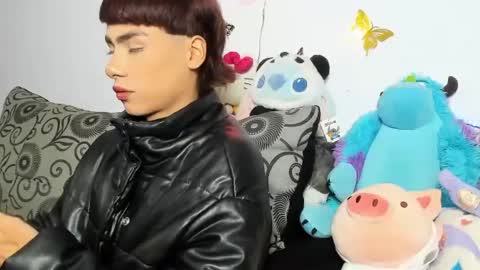 Snapshot of playboy_bunnyy chatting on 06/16/26, 09:39 playboy_bunnyy online show from 06/16/26, 09:39