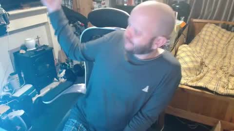 Snapshot of playboy_horny chatting on 12/15/25, 11:20 playboy_horny online show from 12/15/25, 11:20