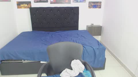 Snapshot of playboy_sex6 chatting on 12/11/24, 08:07 PETER online show from 12/11/24, 08:07