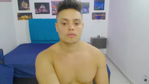 Snapshot of playboy_sex6 chatting on 01/24/25, 07:18 PETER online show from 01/24/25, 07:18