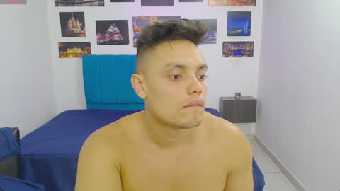 Snapshot of playboy_sex6 chatting on 01/25/25, 07:18 PETER online show from 01/25/25, 07:18