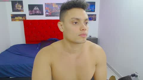 Snapshot of playboy_sex6 chatting on 01/30/25, 07:15 PETER online show from 01/30/25, 07:15