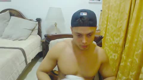 Snapshot of playboy_sex6 chatting on 02/13/25, 12:46 PETER online show from 02/13/25, 12:46
