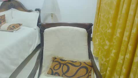 Snapshot of playboy_sex6 chatting on 09/09/25, 01:38 PETER online show from 09/09/25, 01:38