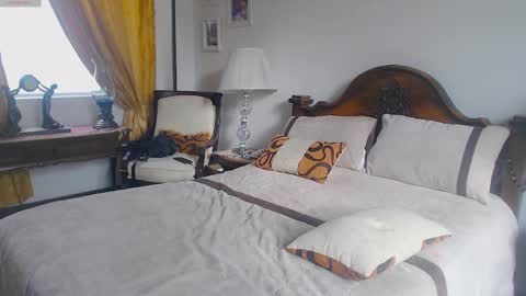 Snapshot of playboy_sex6 chatting on 09/16/25, 09:38 PETER online show from 09/16/25, 09:38