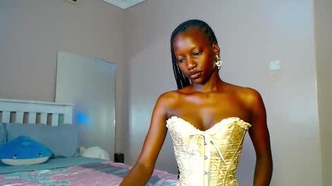 Snapshot of playboypetit chatting on 10/15/25, 08:42 playboypetit online show from 10/15/25, 08:42