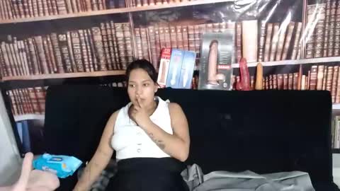 Snapshot of playful_girls3909 chatting on 02/16/25, 06:32 sweed online show from 02/16/25, 06:32