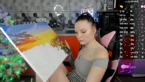 Snapshot of playful_mary chatting on 12/29/24, 03:33 Masha online show from 12/29/24, 03:33