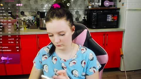 Snapshot of playful_mary chatting on 02/06/25, 05:14 Masha online show from 02/06/25, 05:14