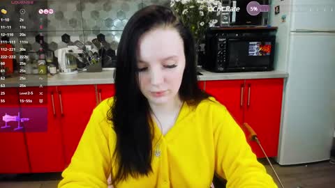 Snapshot of playful_mary chatting on 02/10/25, 11:45 Masha online show from 02/10/25, 11:45