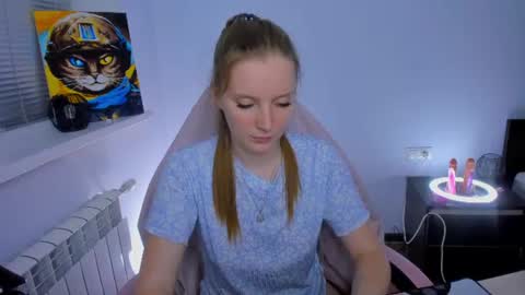 Snapshot of playful_mary chatting on 06/29/26, 07:03 Masha online show from 06/29/26, 07:03