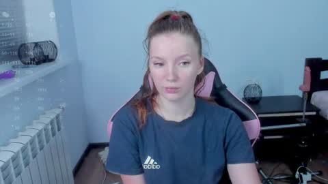 Snapshot of playful_mary chatting on 07/21/26, 11:18 Masha online show from 07/21/26, 11:18
