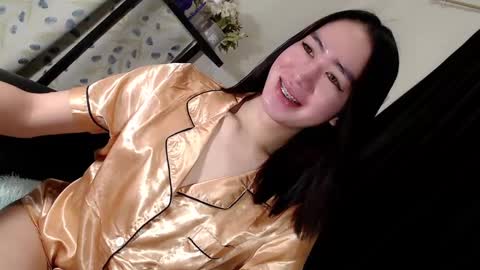 Snapshot of playfulcock69_kate chatting on 12/07/24, 10:28 kate online show from 12/07/24, 10:28