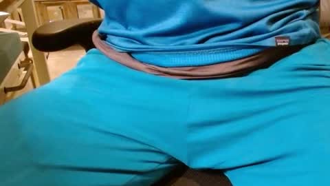 Playful online show from 10/16/25, 05:08