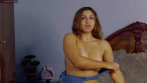 PlayfulNicole online show from 10/15/25, 07:19