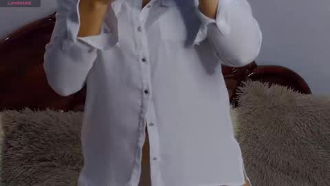 PlayfulNicole online show from 12/19/25, 05:58