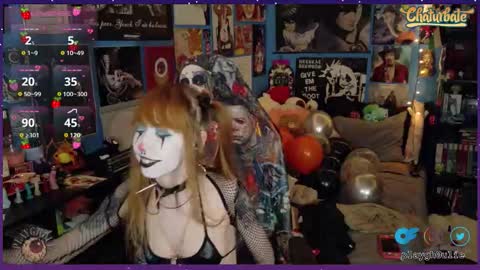 Snapshot of playgh0ul chatting on 10/26/25, 05:46 playgh0ul Ghoulie online show from 10/26/25, 05:46