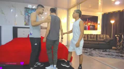   online show from 03/06/26, 11:12