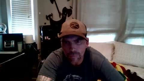 Snapshot of playingwmyself19 chatting on 06/26/26, 10:14 playingwmyself19 online show from 06/26/26, 10:14