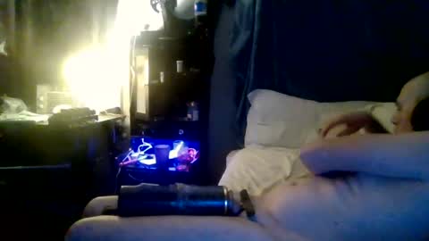 Snapshot of playingwmyself19 chatting on 07/05/26, 04:19 playingwmyself19 online show from 07/05/26, 04:19