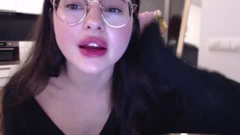 Mary online show from 10/02/25, 09:33