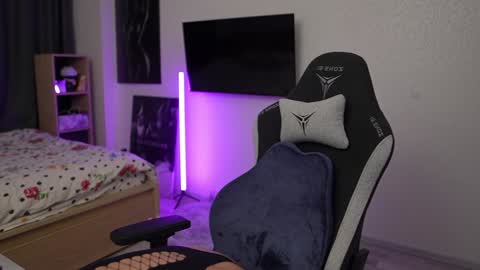 21 y.o Mila online show from 03/05/25, 05:08