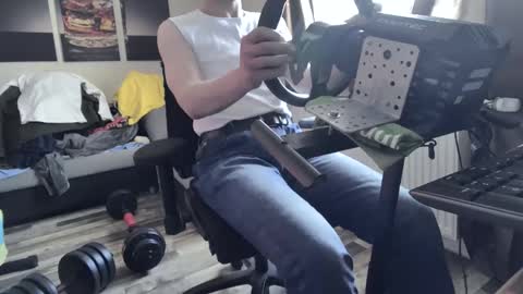 Hello ask me  . Im glad  to see you here in my room. Welcome PVT is open online show from 04/21/26, 02:34