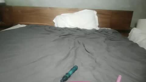 please_daddy_69 online show from 03/21/26, 09:36