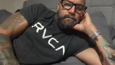 Snapshot of pleasesitonmycock chatting on 05/10/26, 01:27 PleaseSitOnMyCock online show from 05/10/26, 01:27