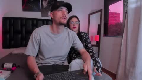 JUAN AND JULI online show from 02/01/25, 09:29