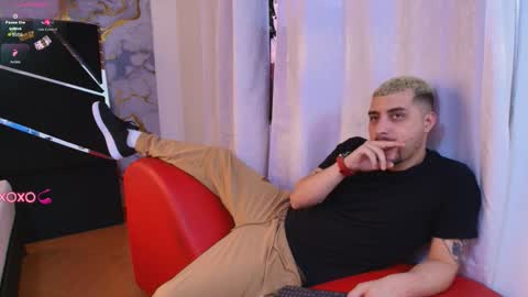 JUAN AND JULI online show from 10/13/25, 09:15