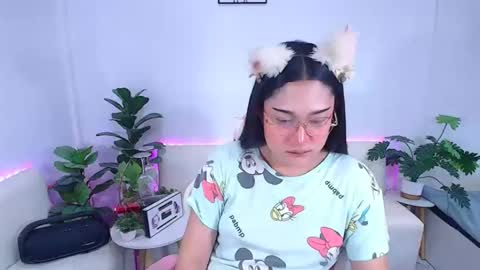 Ploysai online show from 10/14/25, 01:28