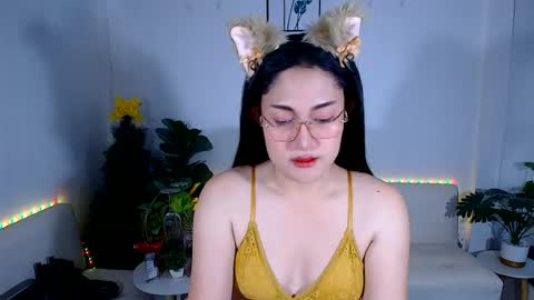 Snapshot of ploysaithailand chatting on 06/22/26, 05:37 Ploysai online show from 06/22/26, 05:37