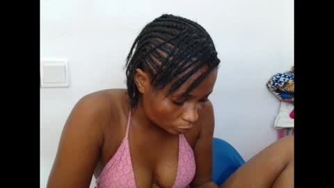 plumnjuicyx online show from 10/10/25, 11:42