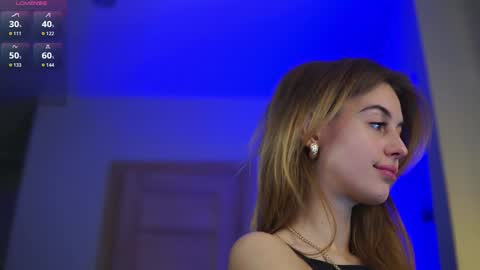 Ari online show from 10/03/25, 02:41