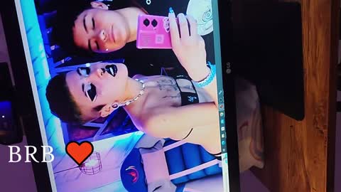 Snapshot of plutonblue369 chatting on 12/16/24, 12:04 online show from 12/16/24, 12:04