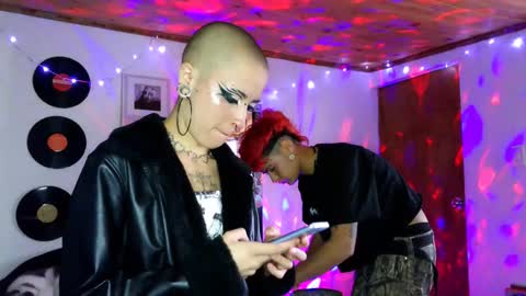 Snapshot of plutonblue369 chatting on 01/29/25, 07:00 online show from 01/29/25, 07:00