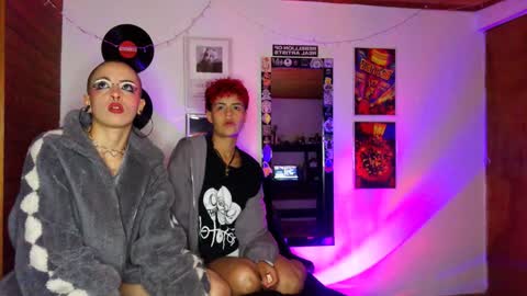 Snapshot of plutonblue369 chatting on 02/04/25, 01:45 online show from 02/04/25, 01:45