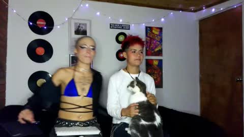 Snapshot of plutonblue369 chatting on 02/18/25, 03:42 online show from 02/18/25, 03:42