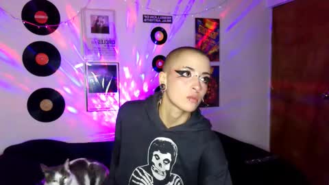 Snapshot of plutonblue369 chatting on 03/05/25, 11:05 online show from 03/05/25, 11:05