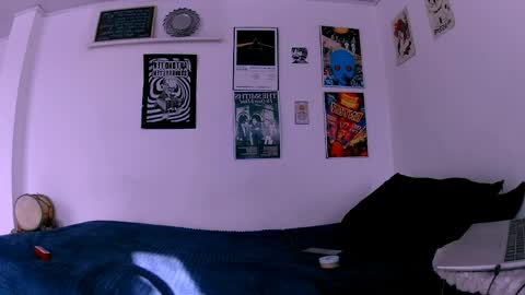    online show from 04/08/26, 09:26