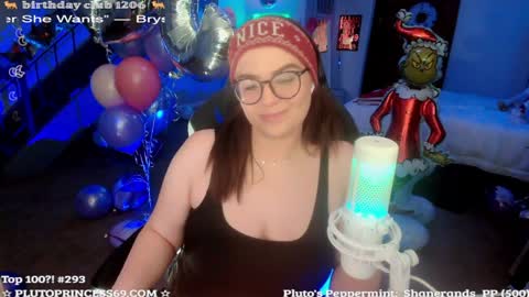 Pluto Princess online show from 12/14/24, 08:02