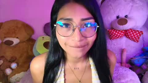 Nicole online show from 06/10/26, 11:24