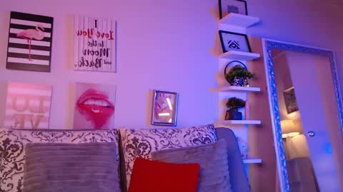 Pocahontas online show from 04/18/26, 02:10