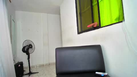 Nikole online show from 04/19/26, 06:10