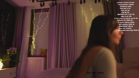   online show from 10/13/25, 04:18