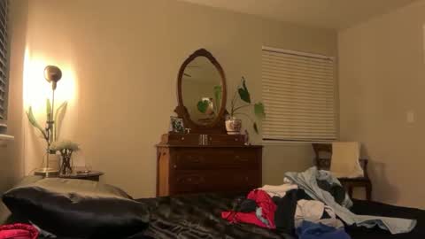 Snapshot of pocketnikki chatting on 03/02/25, 02:30 pocketnikki online show from 03/02/25, 02:30