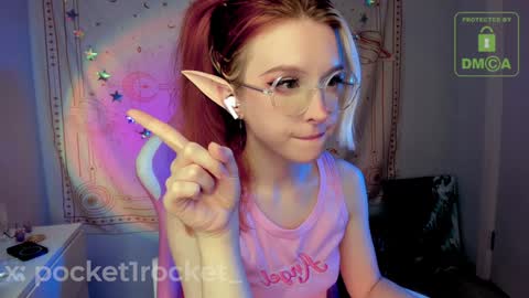 Snapshot of pocketrocket_ chatting on 09/09/25, 10:53 pocketrocket_ online show from 09/09/25, 10:53